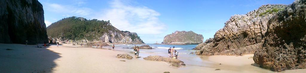 Viviendas De Uso Turistico La Arboleda I Y II Colombres Eksteriør billede